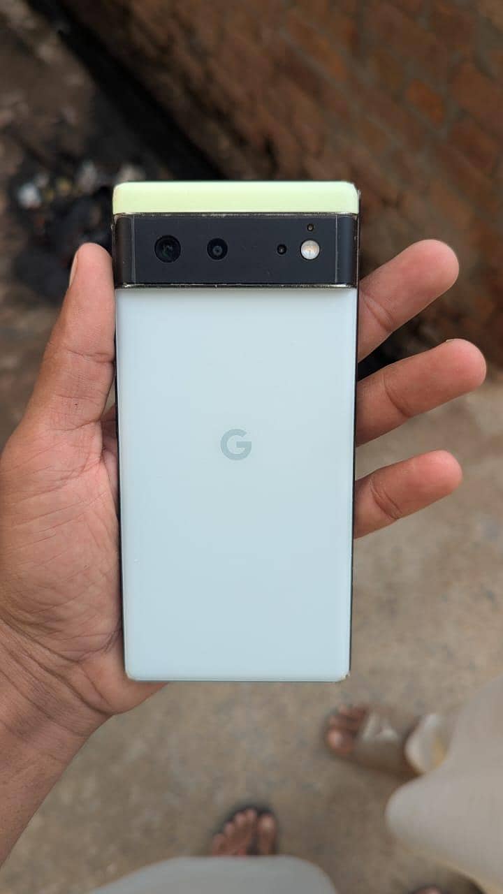 Google Pixel 6 0