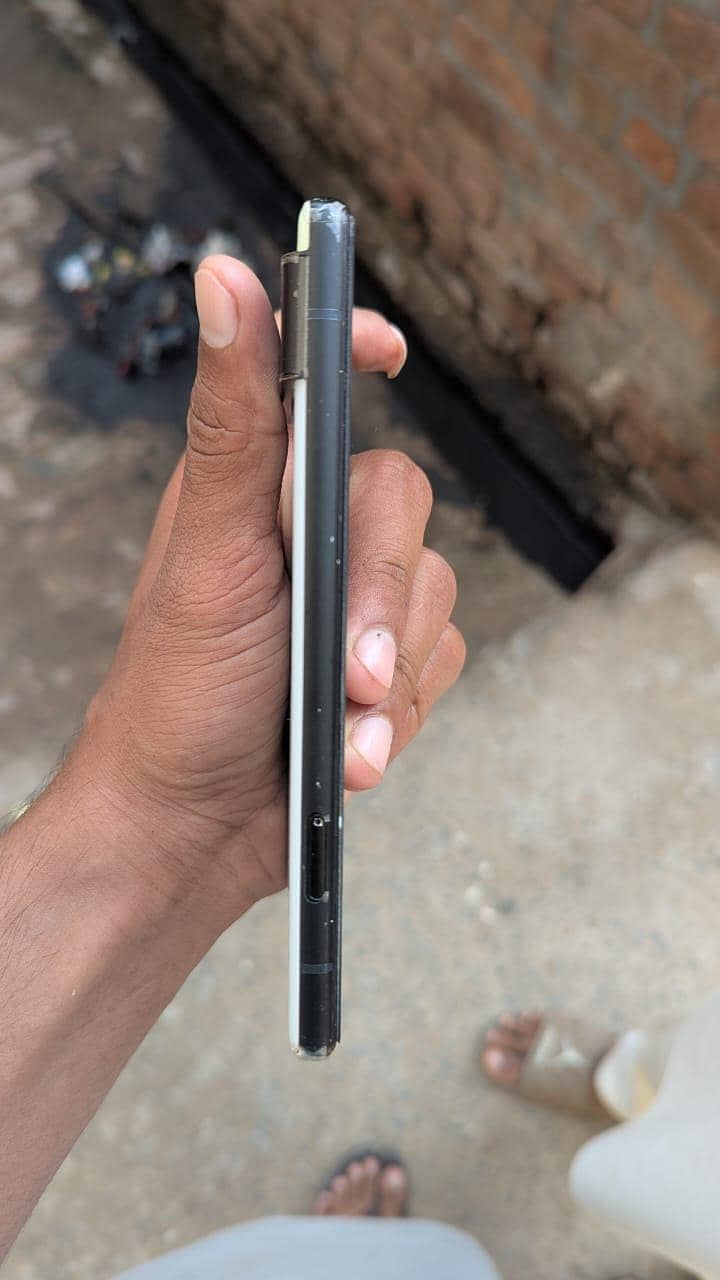 Google Pixel 6 3