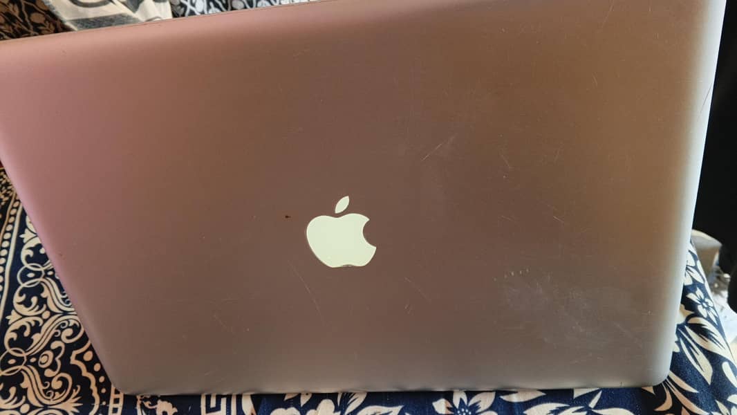 MacBook 2