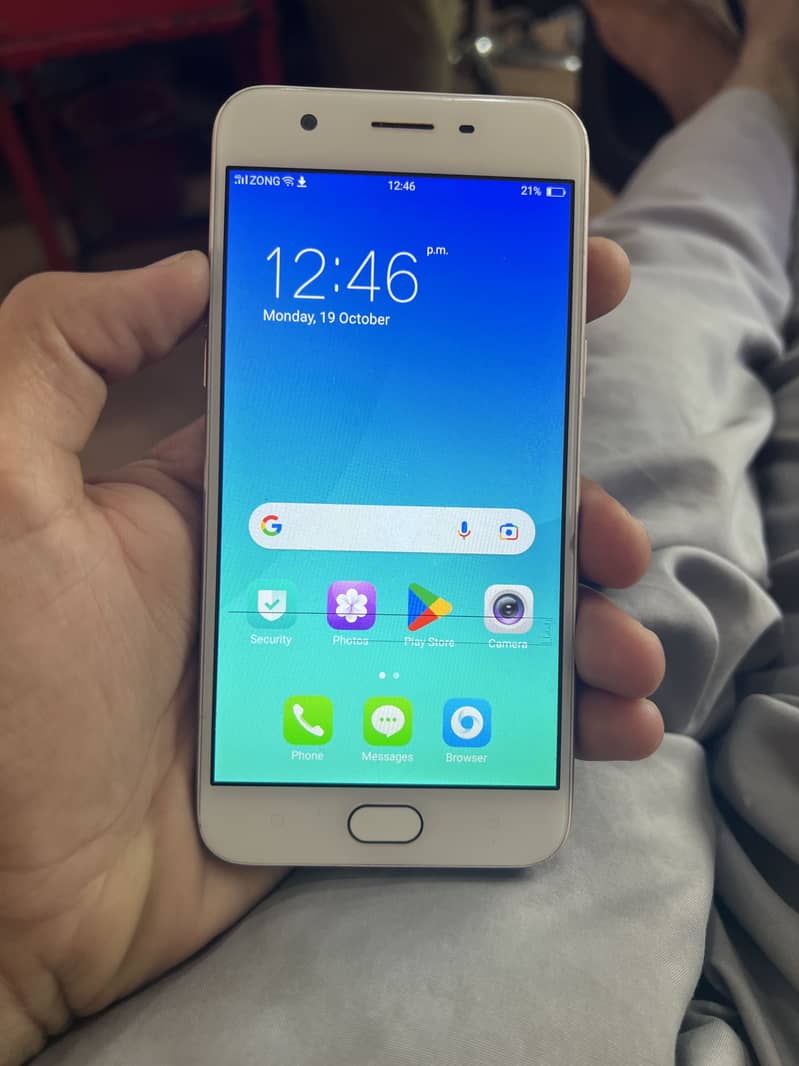 OPPO A57 1