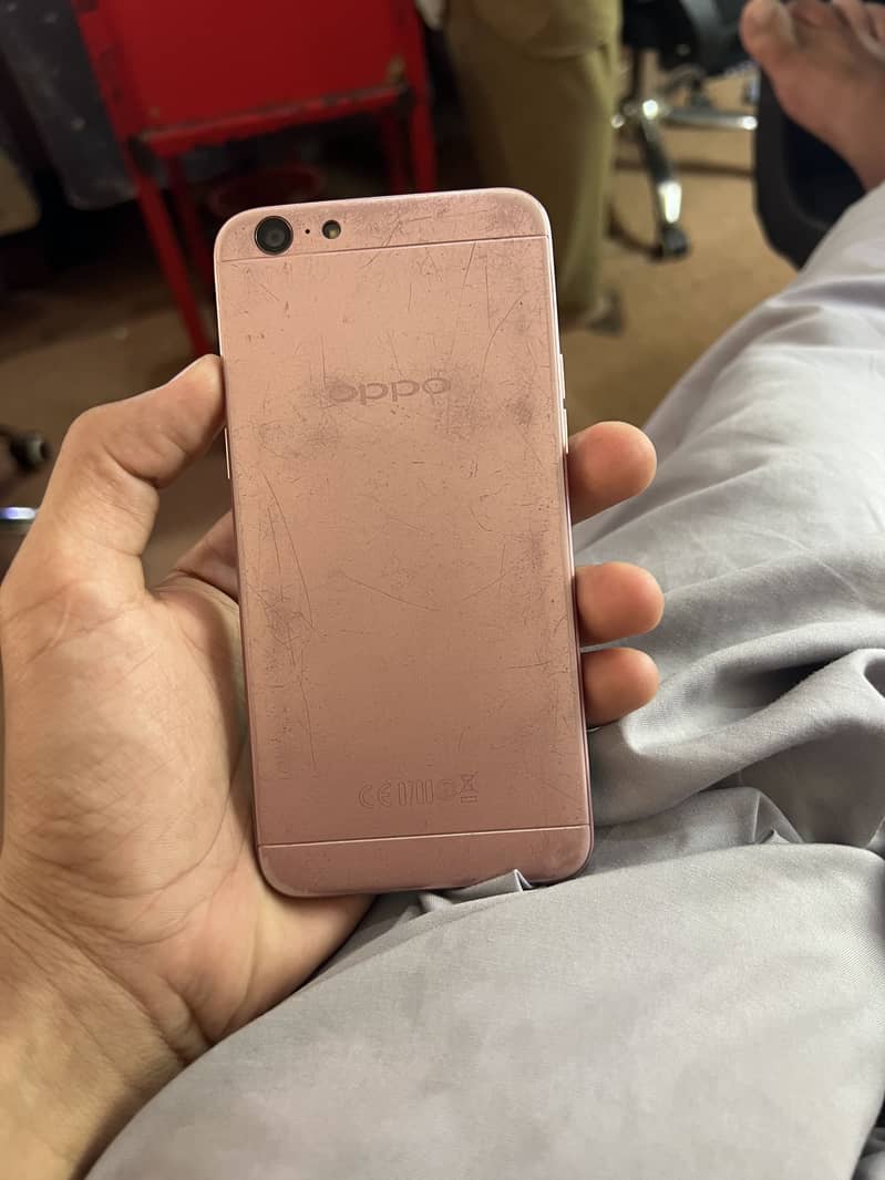 OPPO A57 4