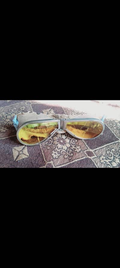 goggles