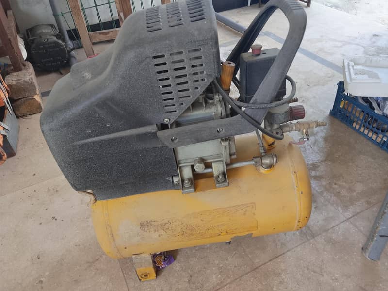 Air Compressor Machine 1