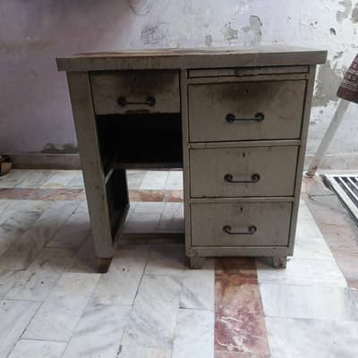 Iron cabinet with keys