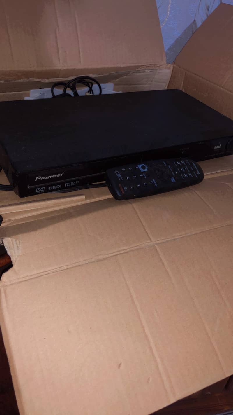 DVD CD player 1