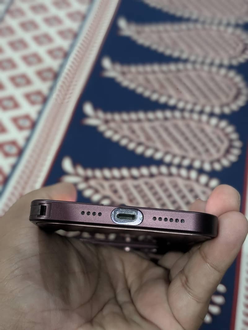 Apple iPhone 14 Pro Max 7