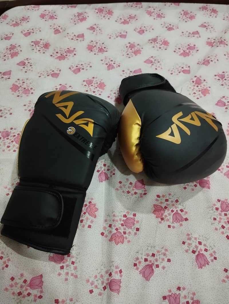 ninja boxing gloves 3