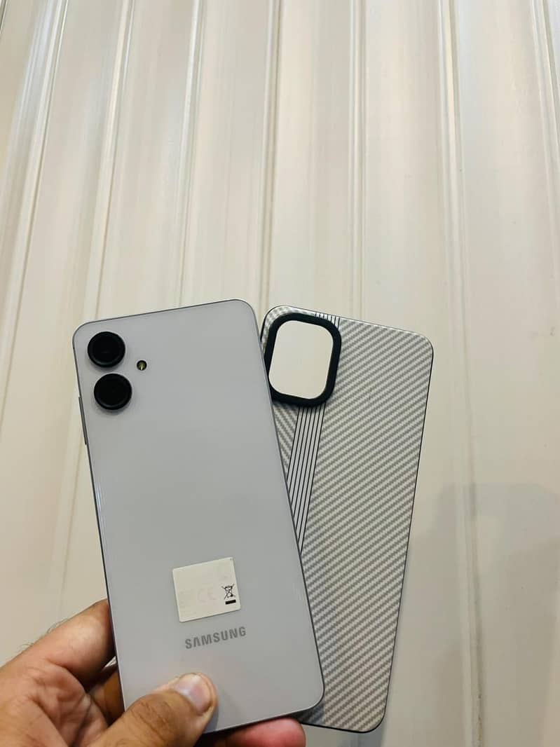 Samsung Mobile A06 5