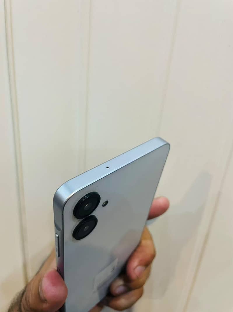 Samsung Mobile A06 11
