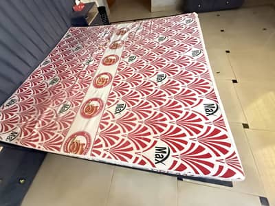King size mattress