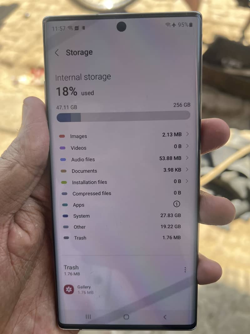 Samsung Mobile Note 10 Plus 1