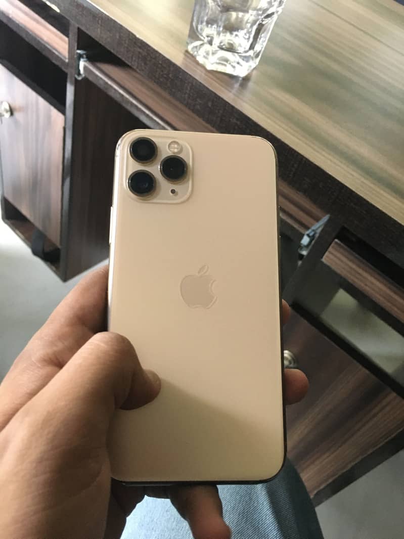 Apple iPhone 11 Pro 0