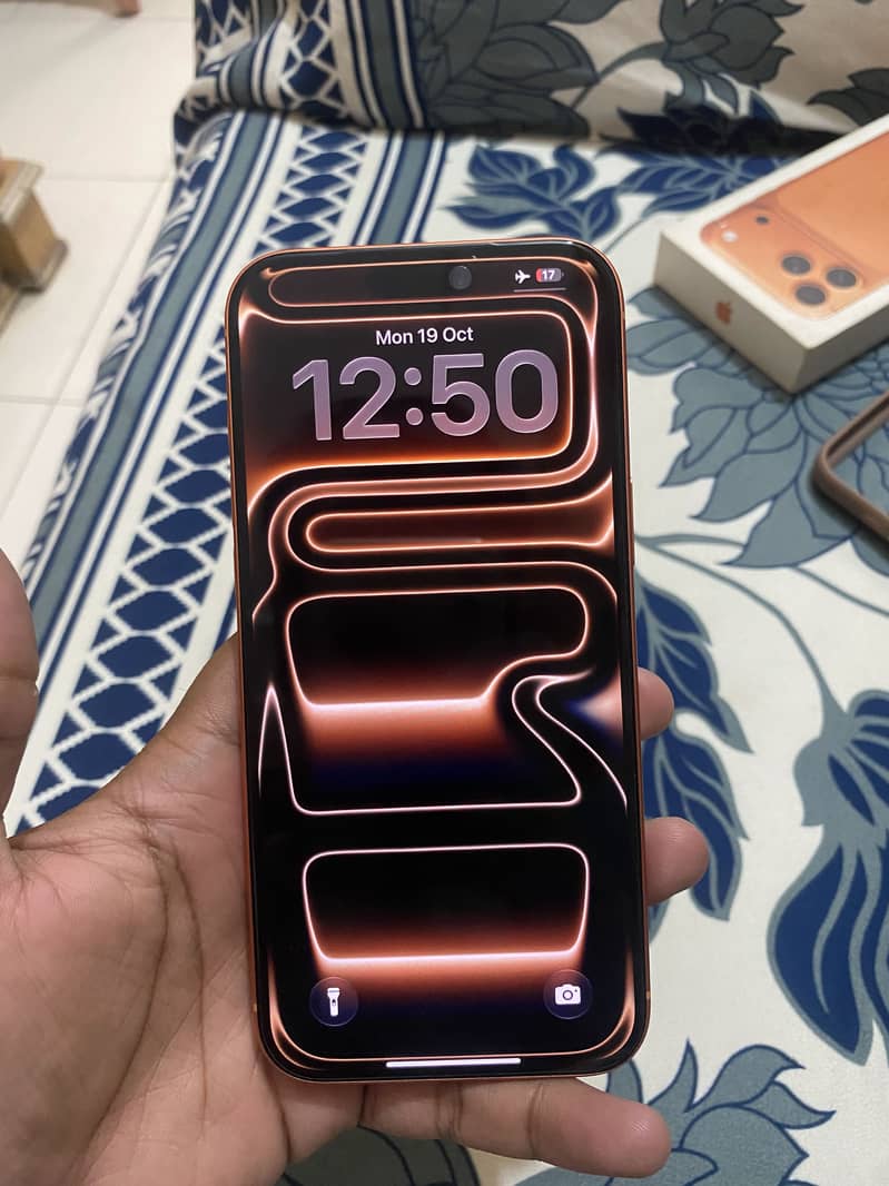 Apple iPhone 17 Pro Max 2