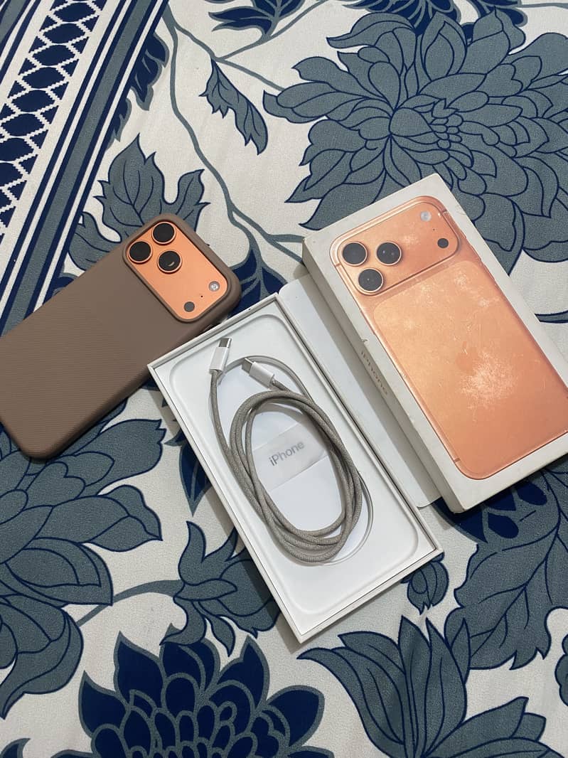 Apple iPhone 17 Pro Max 9