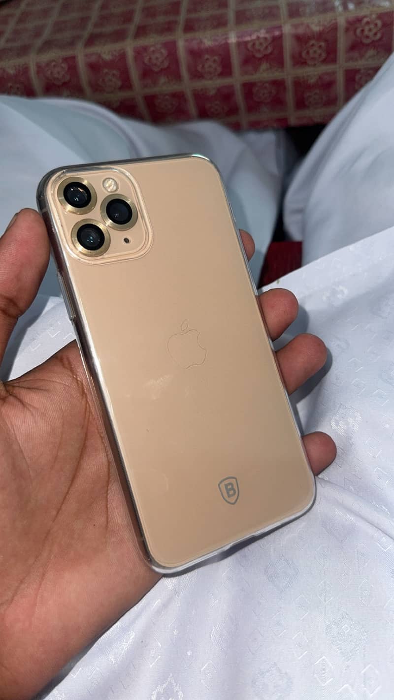 Apple iPhone 11 Pro 0