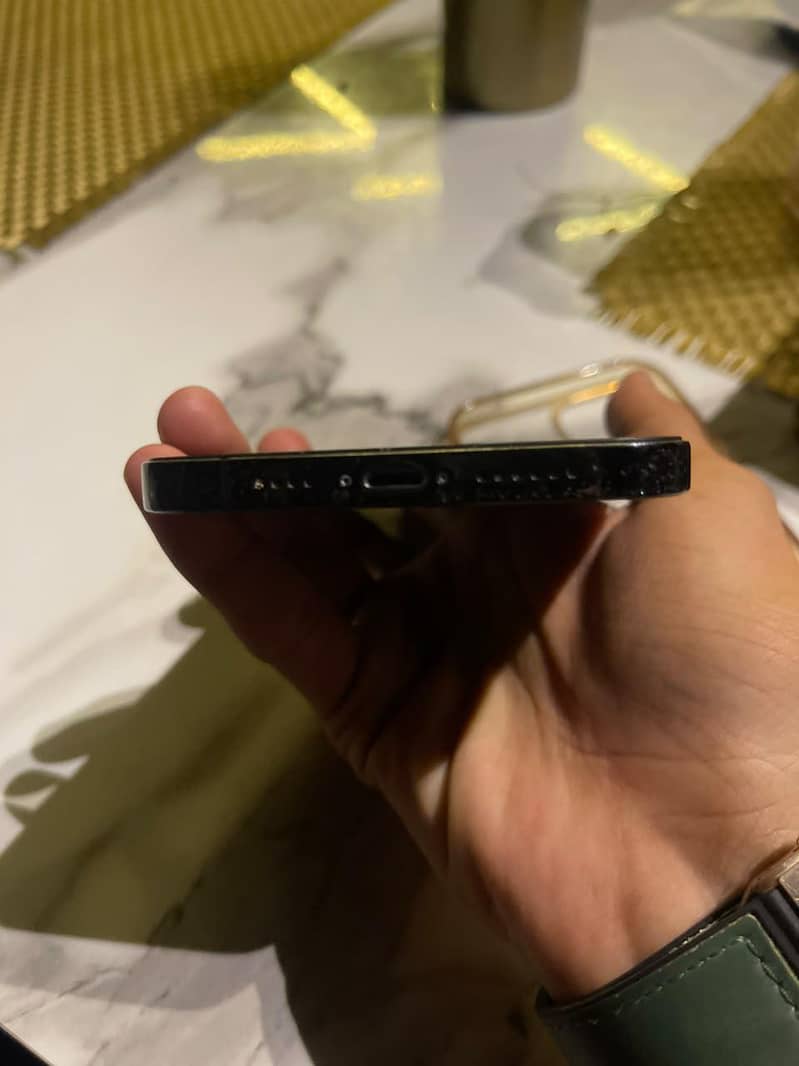 Apple iPhone 12 Pro Max 3