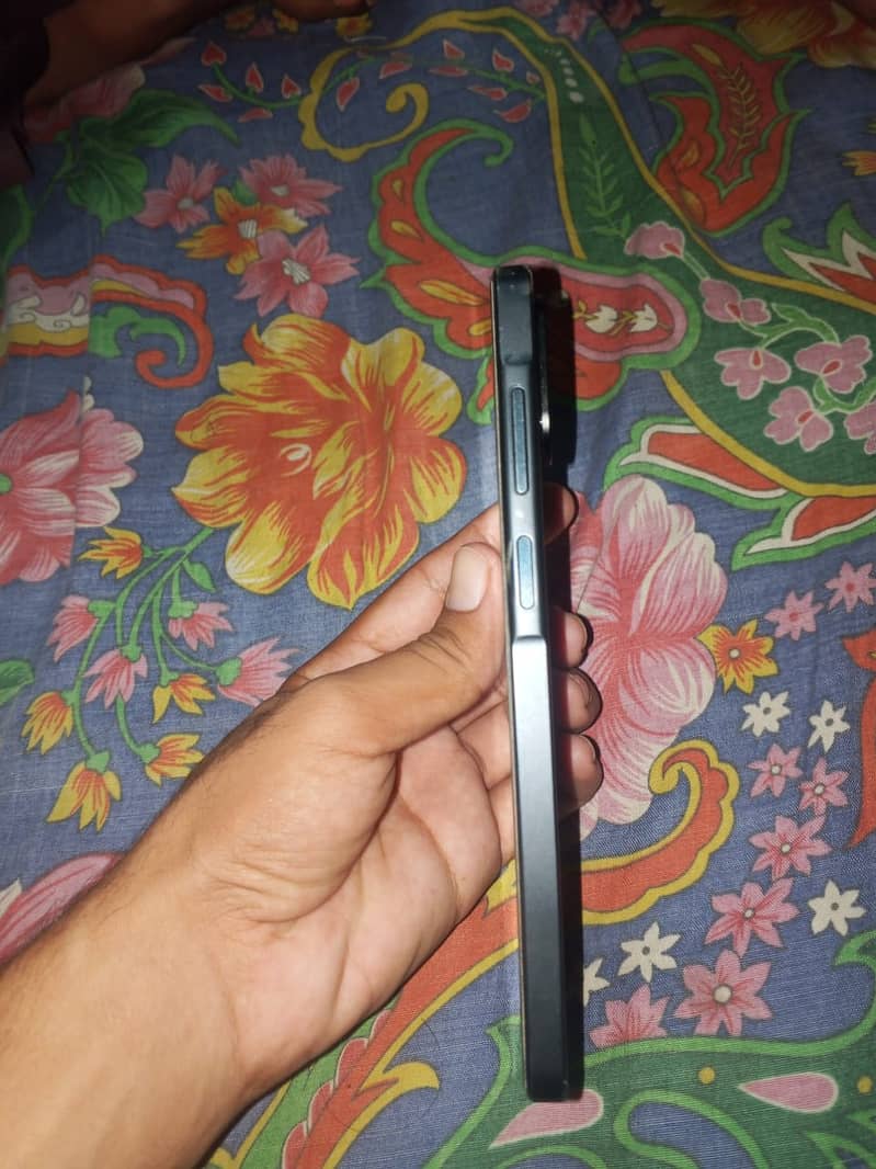 Samsung Mobile A07 4