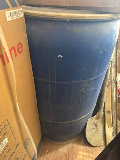 Urgent: Big blue drum 200 to 250 Ltrs 3500PKR