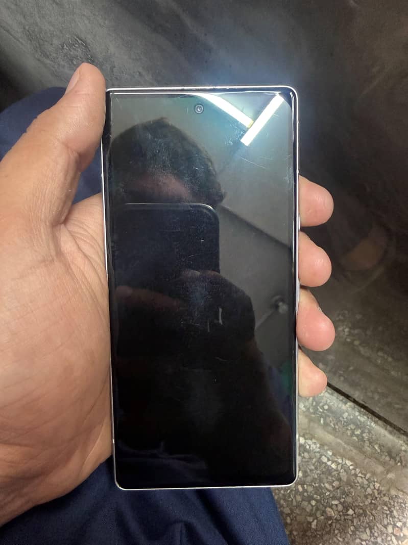Google Pixel 7a 1