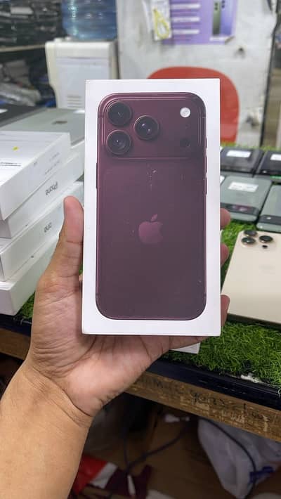 Apple iPhone 18 pro 256gb jv box pack available