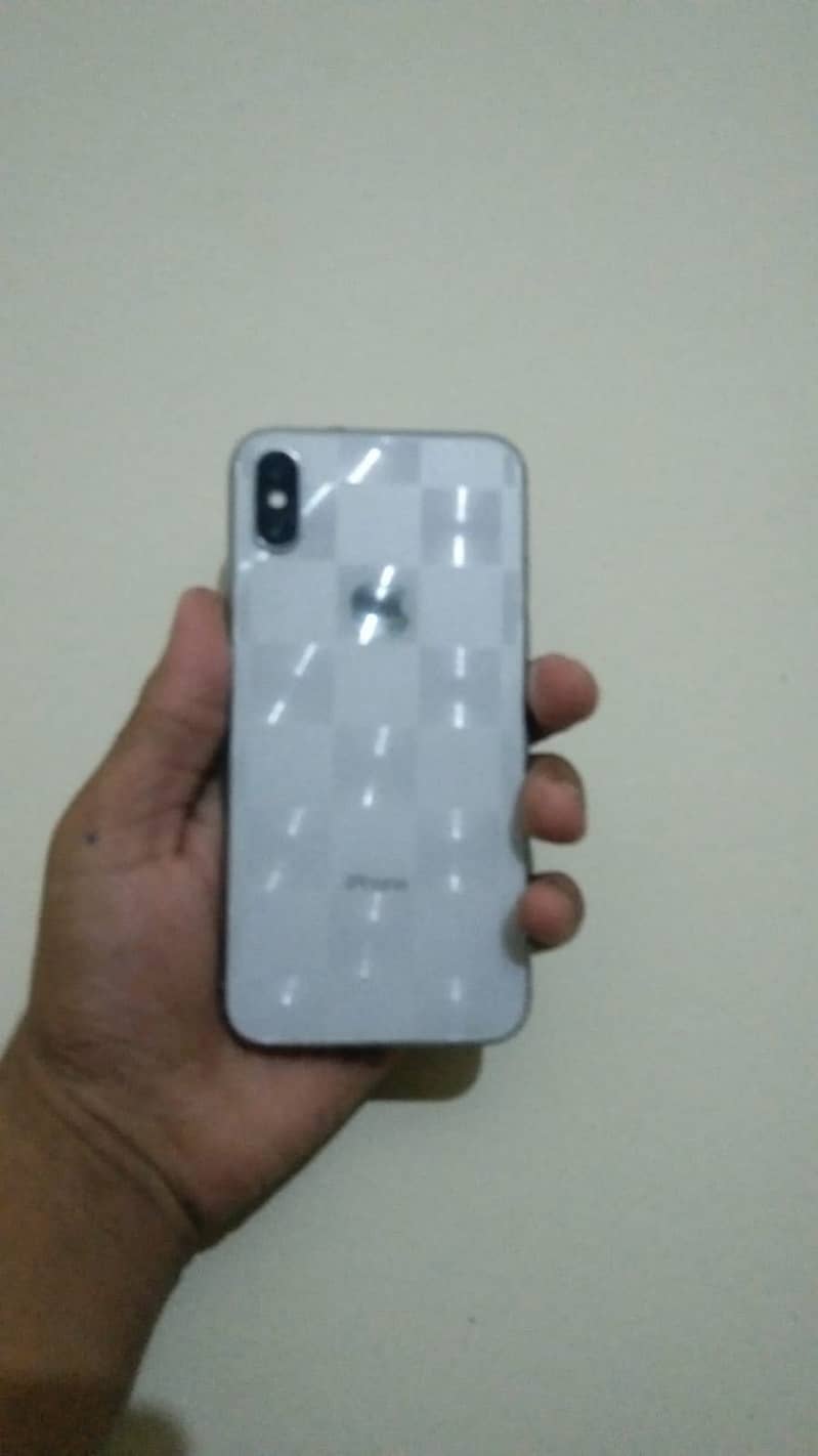 Apple iPhone X 3