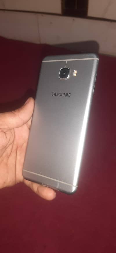 Samsung c7