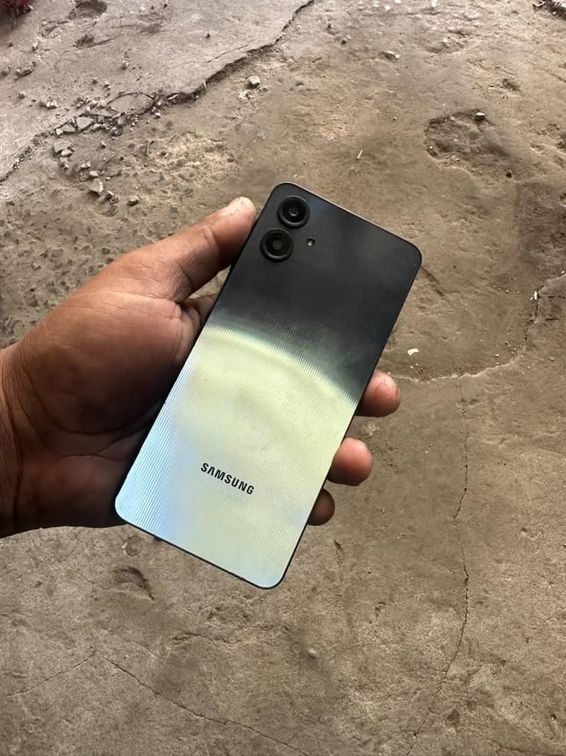 Samsung Mobile A06 2
