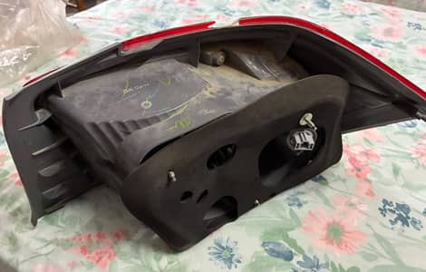 Slightly damaged Back Light Left