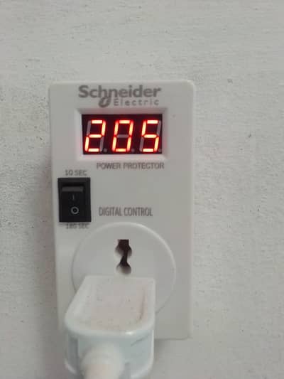 Digital Voltage Monitor & Power Protector  - 6 Months Warranty
