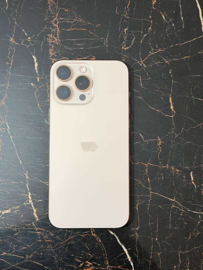 Apple iPhone 16 Pro Max 3