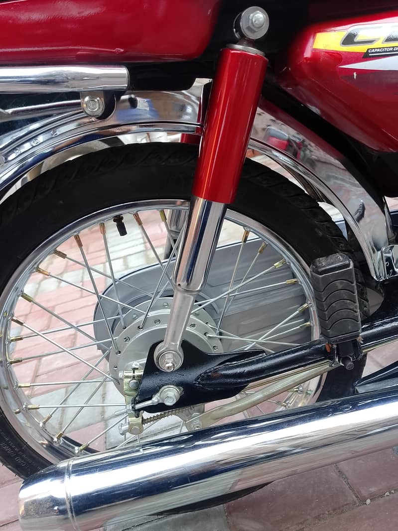 Honda CD70 3