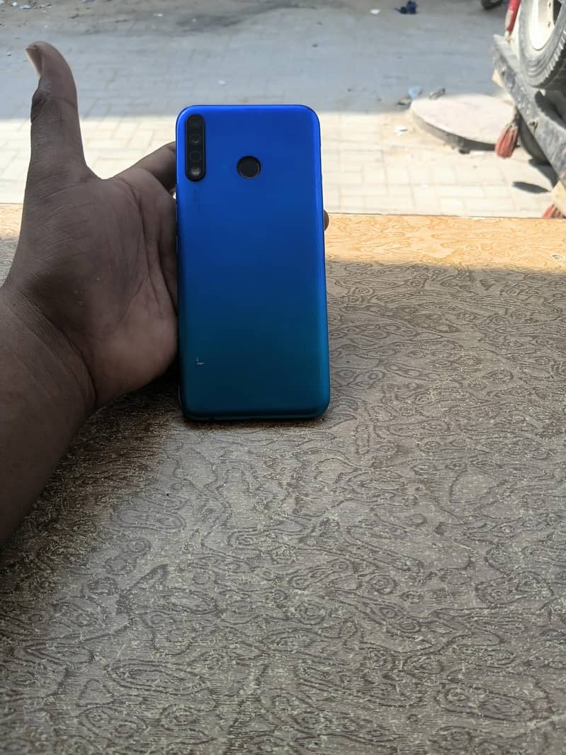 Tecno Spark 3 3
