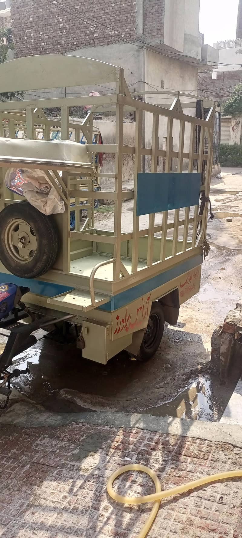 Loader riksha 2