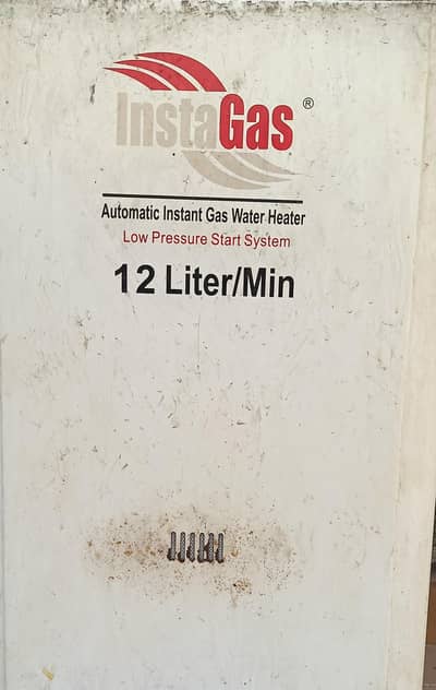 Insta Gas water heater 12lt for sale.