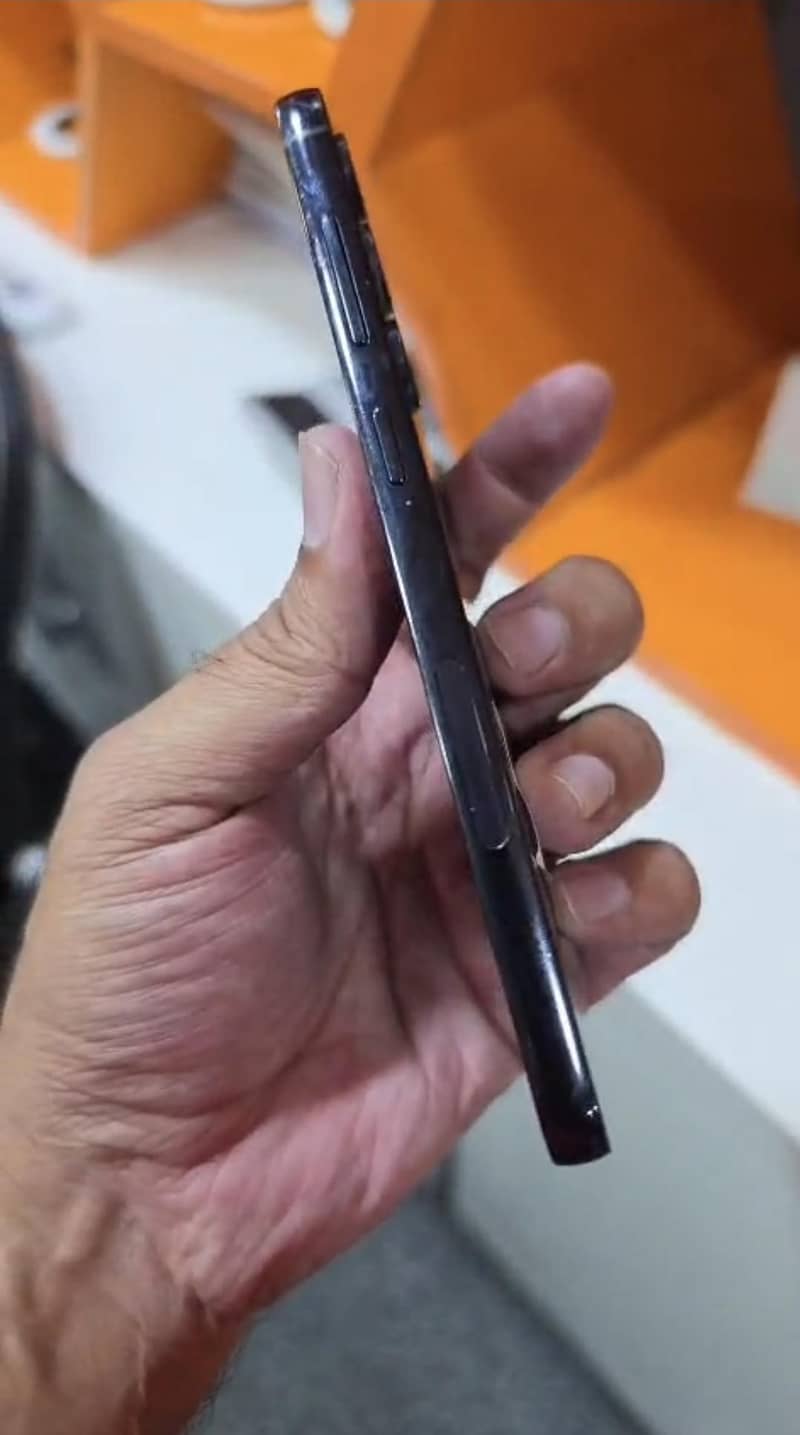 Samsung Mobile S23 Plus 5