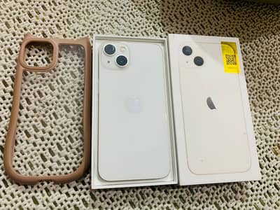 Apple iPhone 13