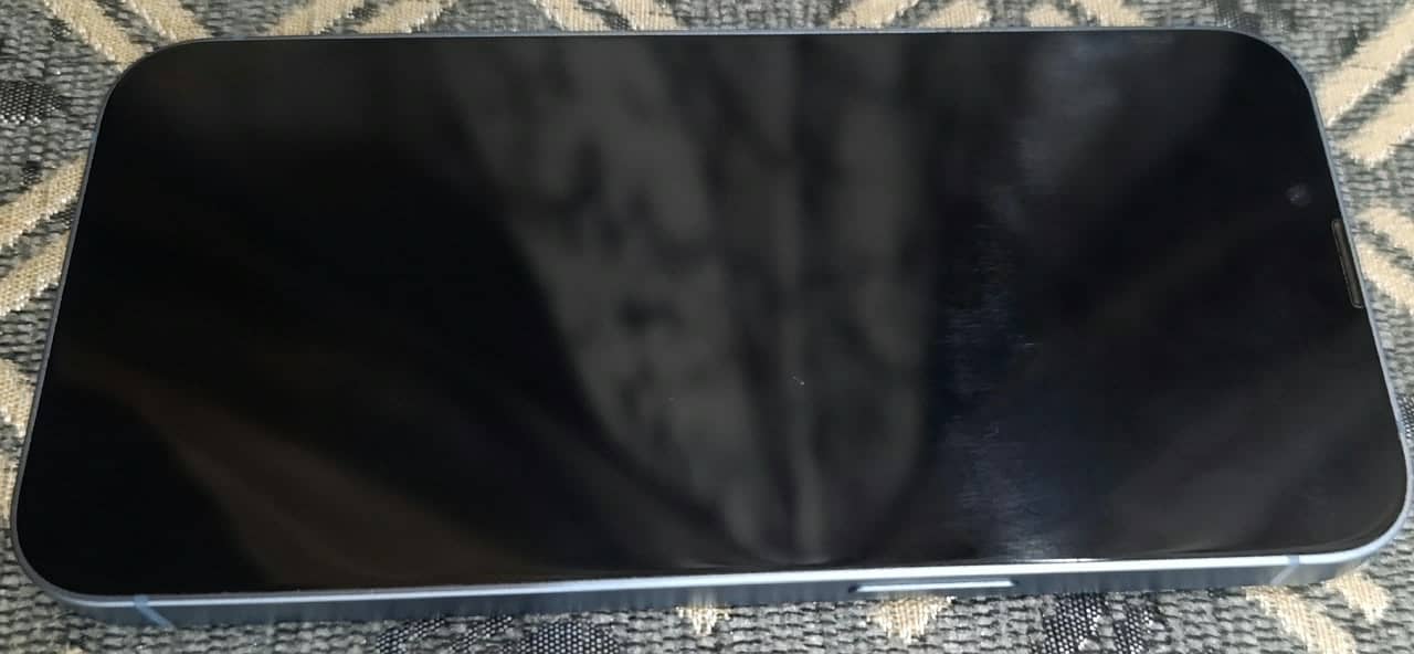Apple iPhone 14 2
