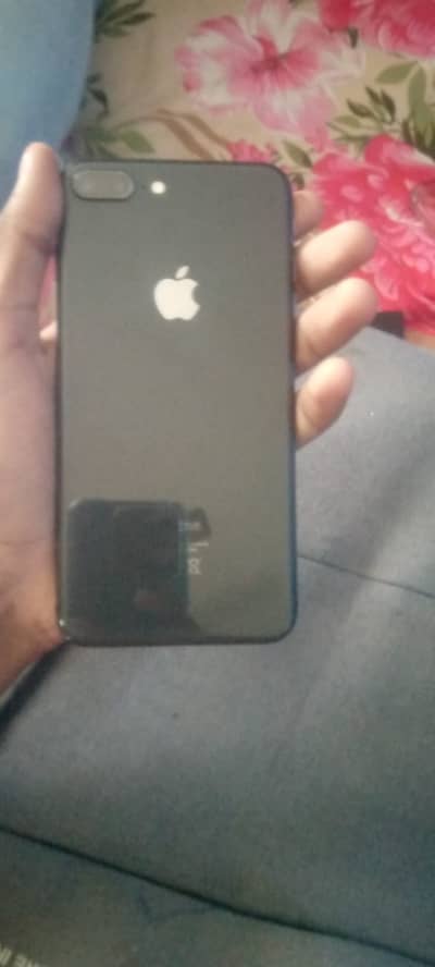 Apple iPhone 8 Plus