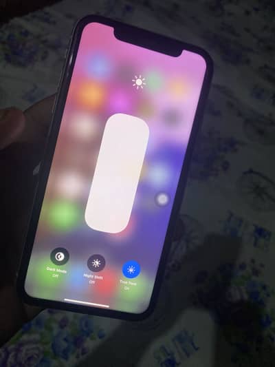 I want urgent iPhone 11 64GB