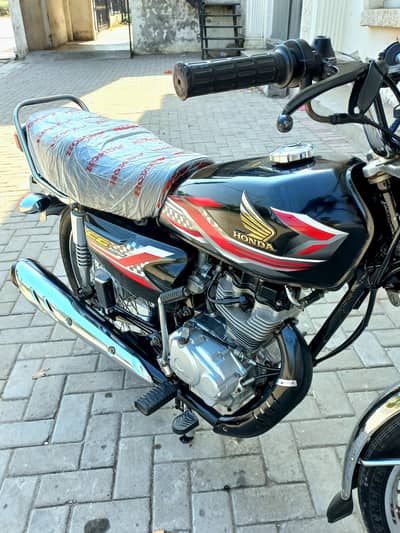 HONDA CG-125 2024 LUSH (0333.3033927