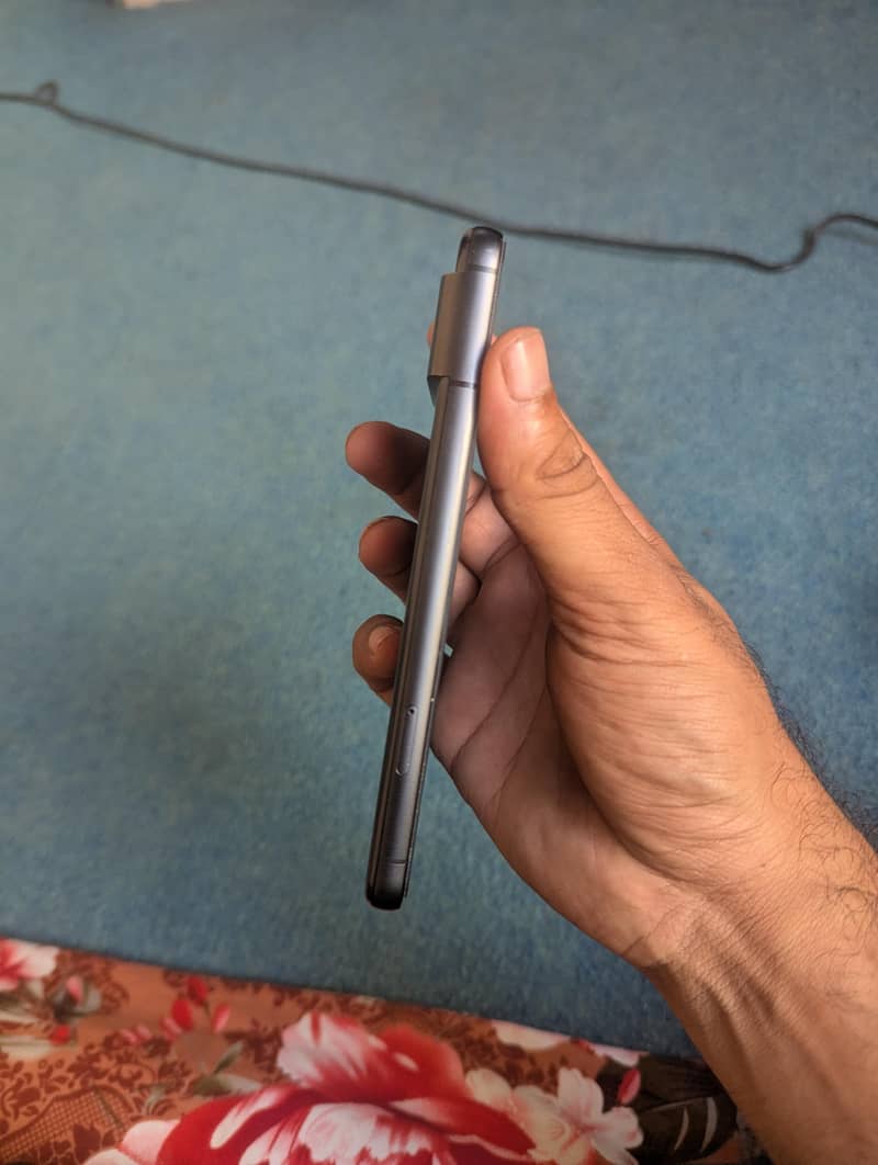 Google Pixel 8 3