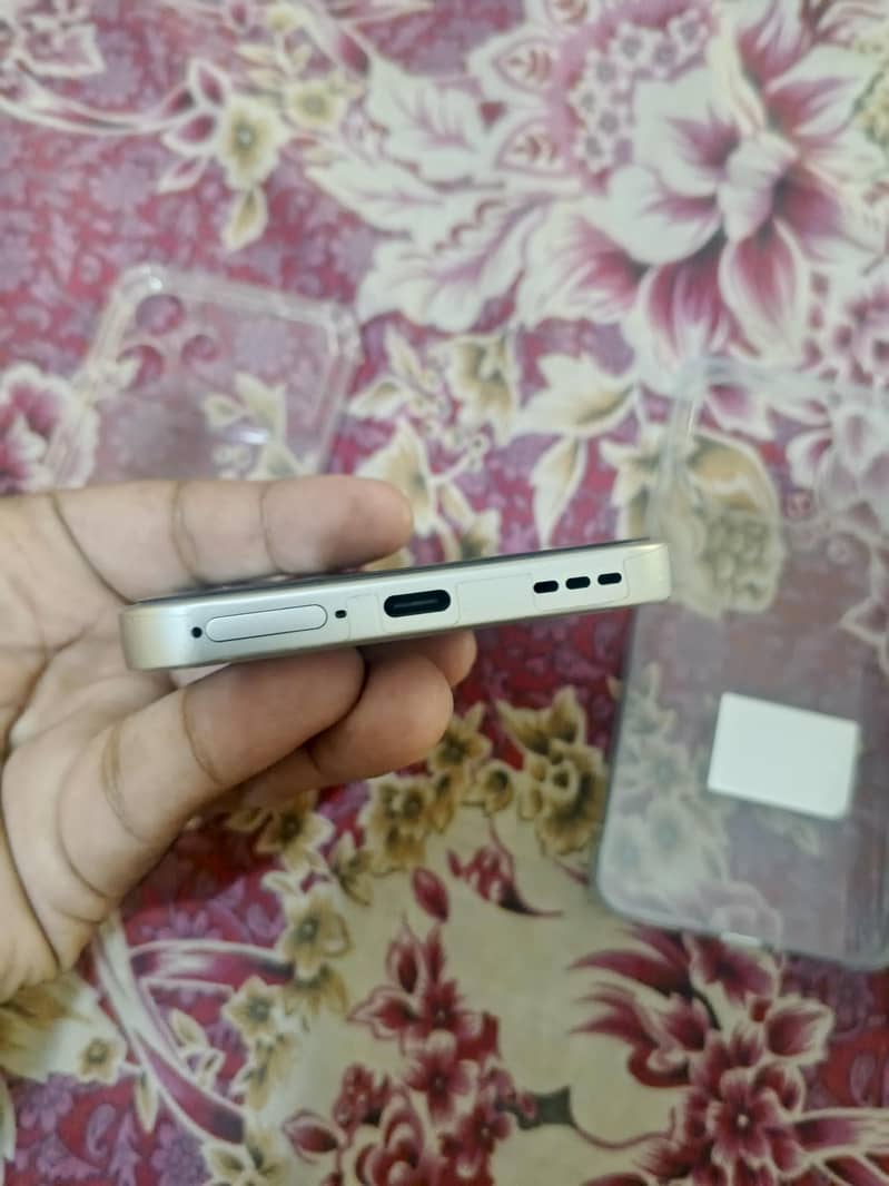 OPPO A6 2