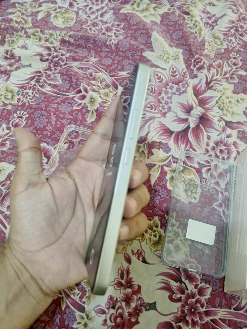 OPPO A6 4