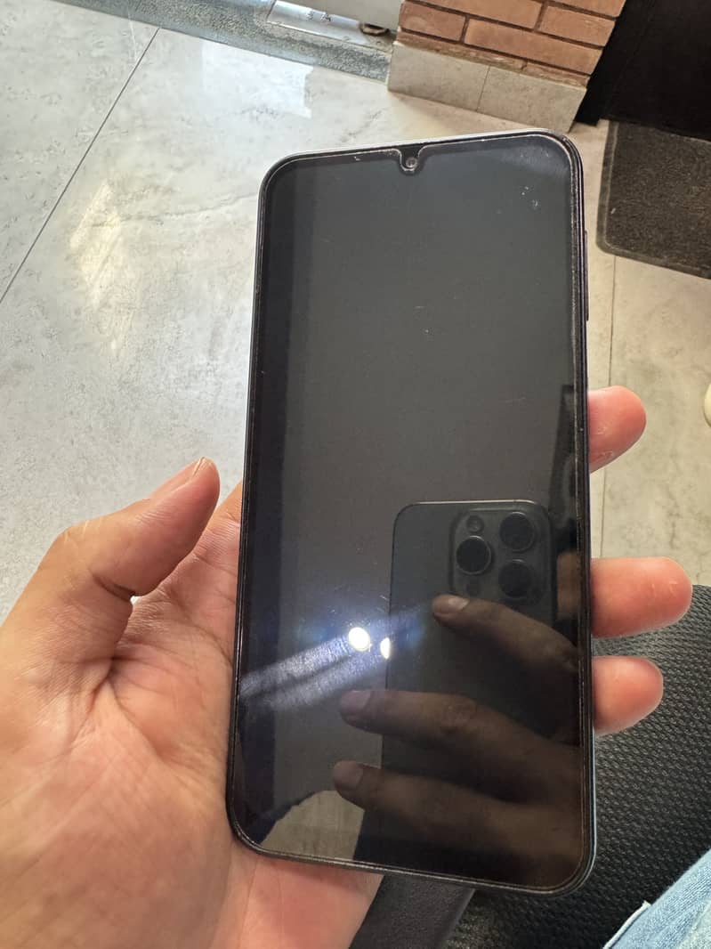 Samsung A24 panel 1