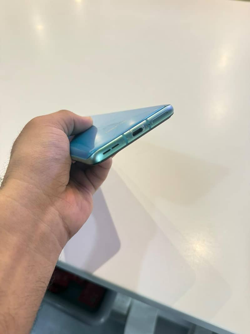 One Plus 8T 1