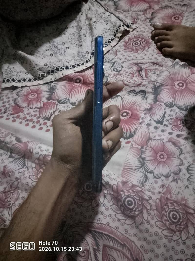 OPPO A17 1