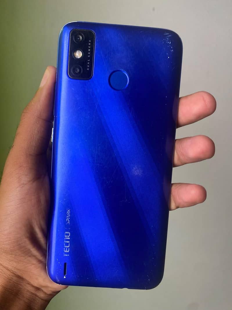 Tecno Spark 6 1
