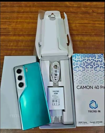 Tecno CAMON 40 Pro