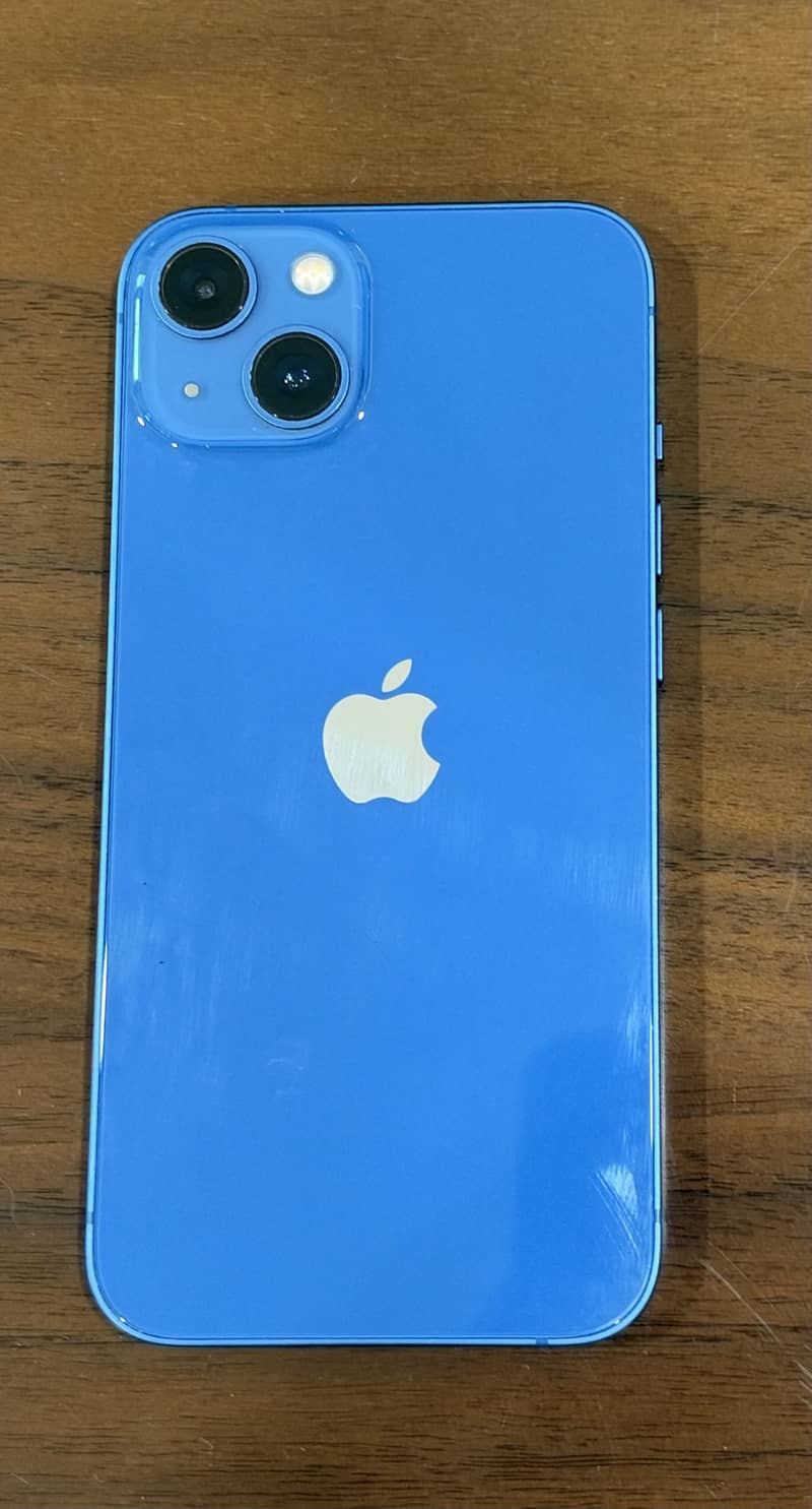 Apple iPhone 13 2