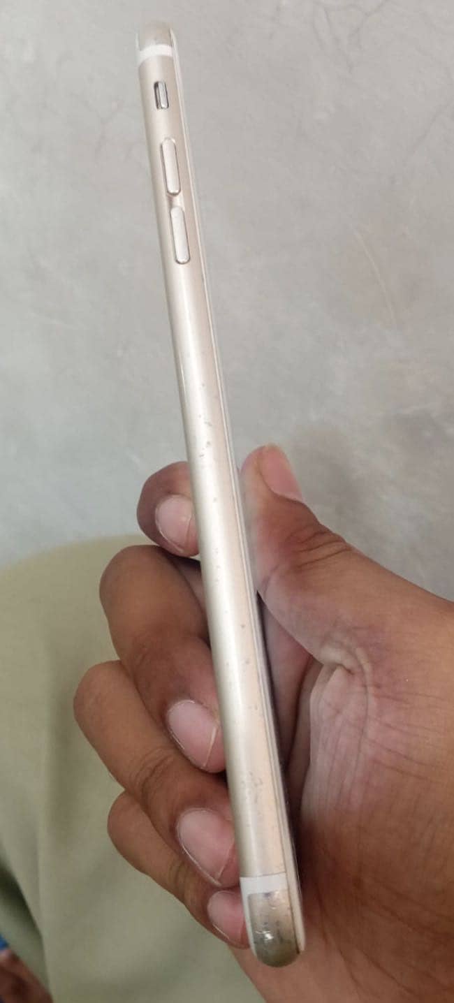Apple iPhone 6S Plus 3